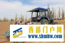 巴彦淖尔无人驾驶播种成为河套农民种地新时尚(图1) 巴彦淖尔无人驾驶播种成为河套农民种地新时尚(图1)