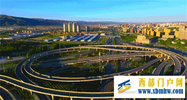 呼和浩特四大产业集群已在区内外形成明显竞争力...(图1) 呼和浩特四大产业集群已在区内外形成明显竞争力...(图1)