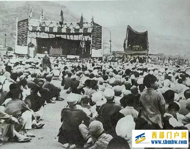 文化77年前,延安是怎样庆祝抗战胜利的?(图1) 文化77年前,延安是怎样庆祝抗战胜利的?(图1)