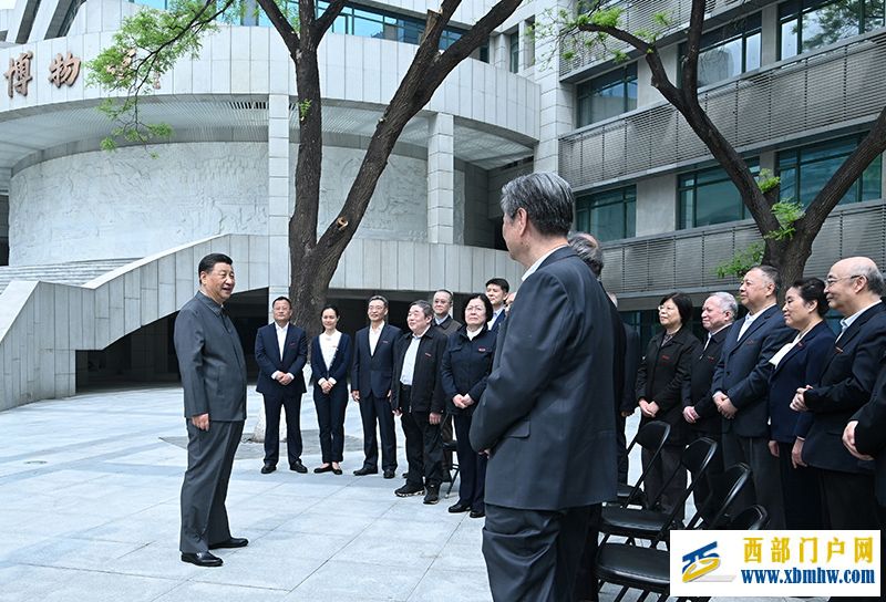 近观|在这所村小,总书记给出一句很有分量的评价(图3) 近观|在这所村小,总书记给出一句很有分量的评价(图3)