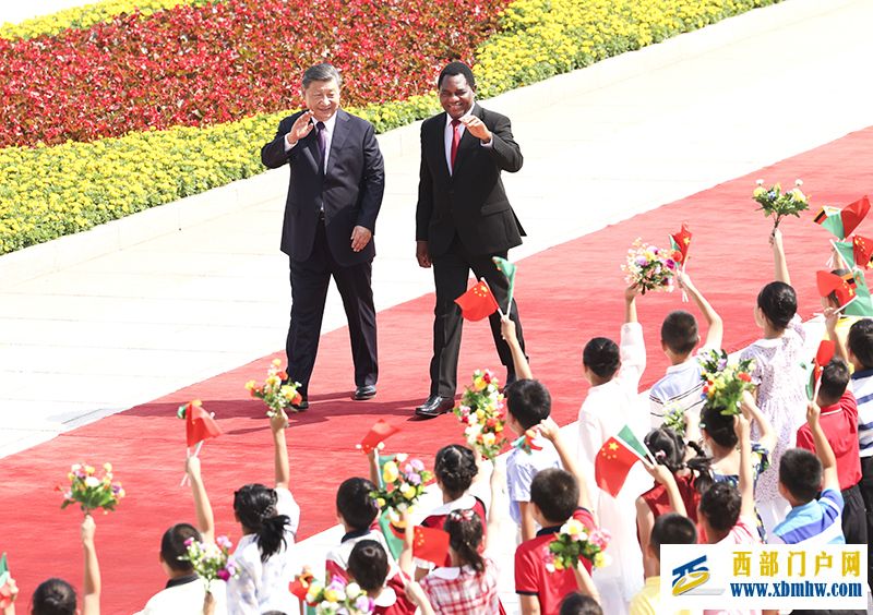 习近平同赞比亚总统希奇莱马会谈(图6) 习近平同赞比亚总统希奇莱马会谈(图6)