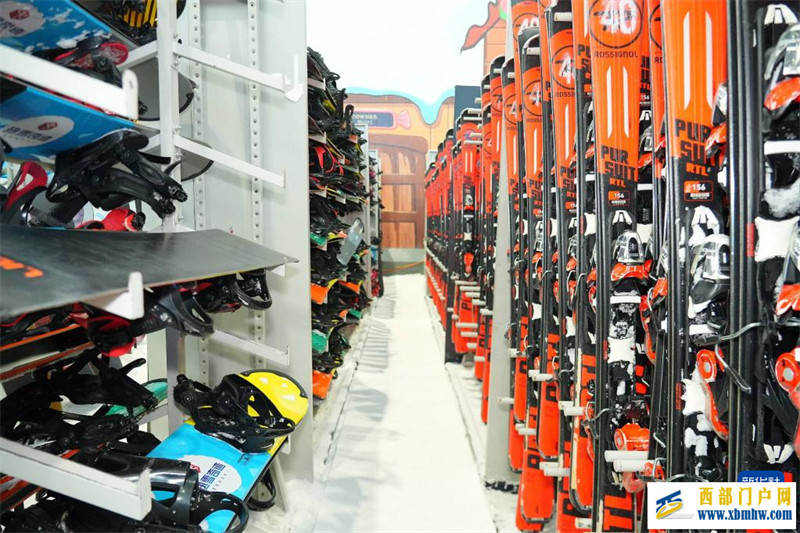 追光丨从0到1,无雪光顾的地方办冬运会了(图13) 追光丨从0到1,无雪光顾的地方办冬运会了(图13)