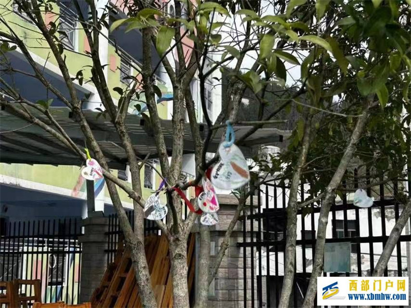 呵护绿色放飞希望—刀坝镇中心幼儿园(图3) 微信图片_20240312162124.jpg