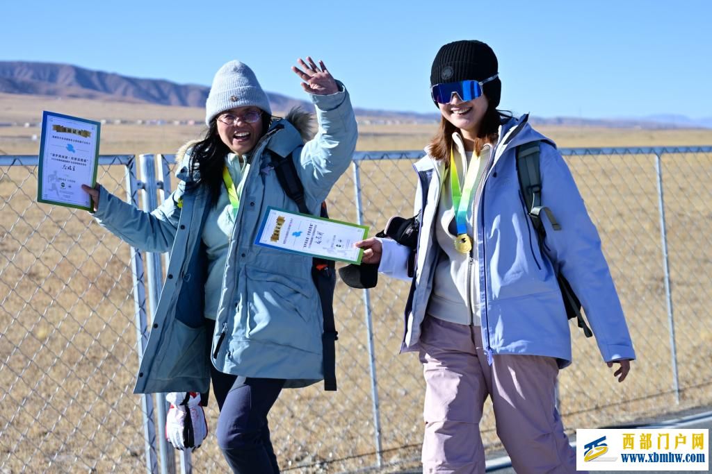 全民健身——徒步青海湖畔(图5) 全民健身——徒步青海湖畔(图5)